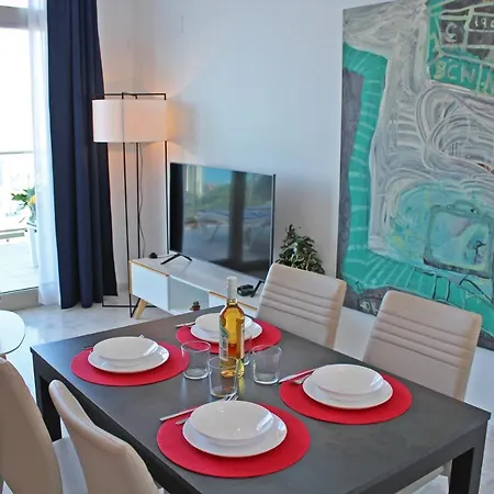 De Lujo Con Terraza Privada Y Vistas Al Mar En Torre Lúgano Benidorm