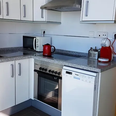 Apartamento De Lujo Con Terraza Privada Y Vistas Al Mar En Torre Lúgano