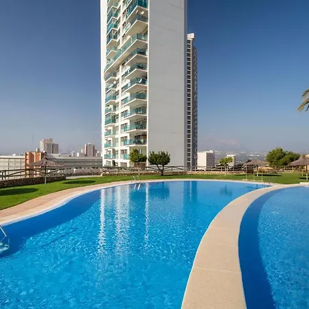 Apartamento De Lujo Con Terraza Privada Y Vistas Al Mar En Torre Lúgano