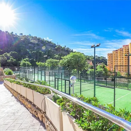 Apartamento De Lujo Con Terraza Privada Y Vistas Al Mar En Torre Lúgano