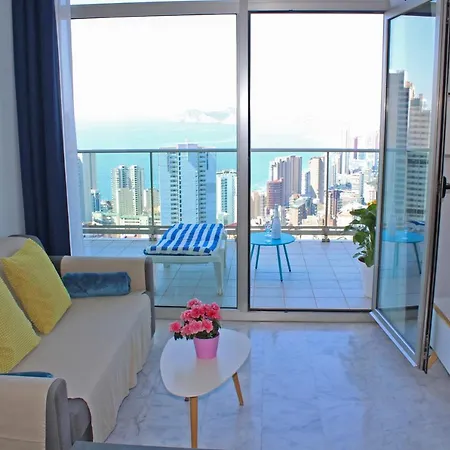Appartamento Skyline 20 De Lujo Con Terraza Privada Y Vistas Al Mar Benidorm