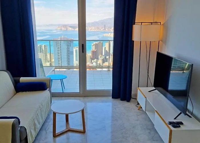De Lujo Con Terraza Privada Y Vistas Al Mar En Torre Lúgano